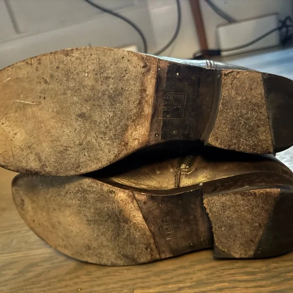 Frye Melissa Button Brown Leather Boots - Picture 5 of 5